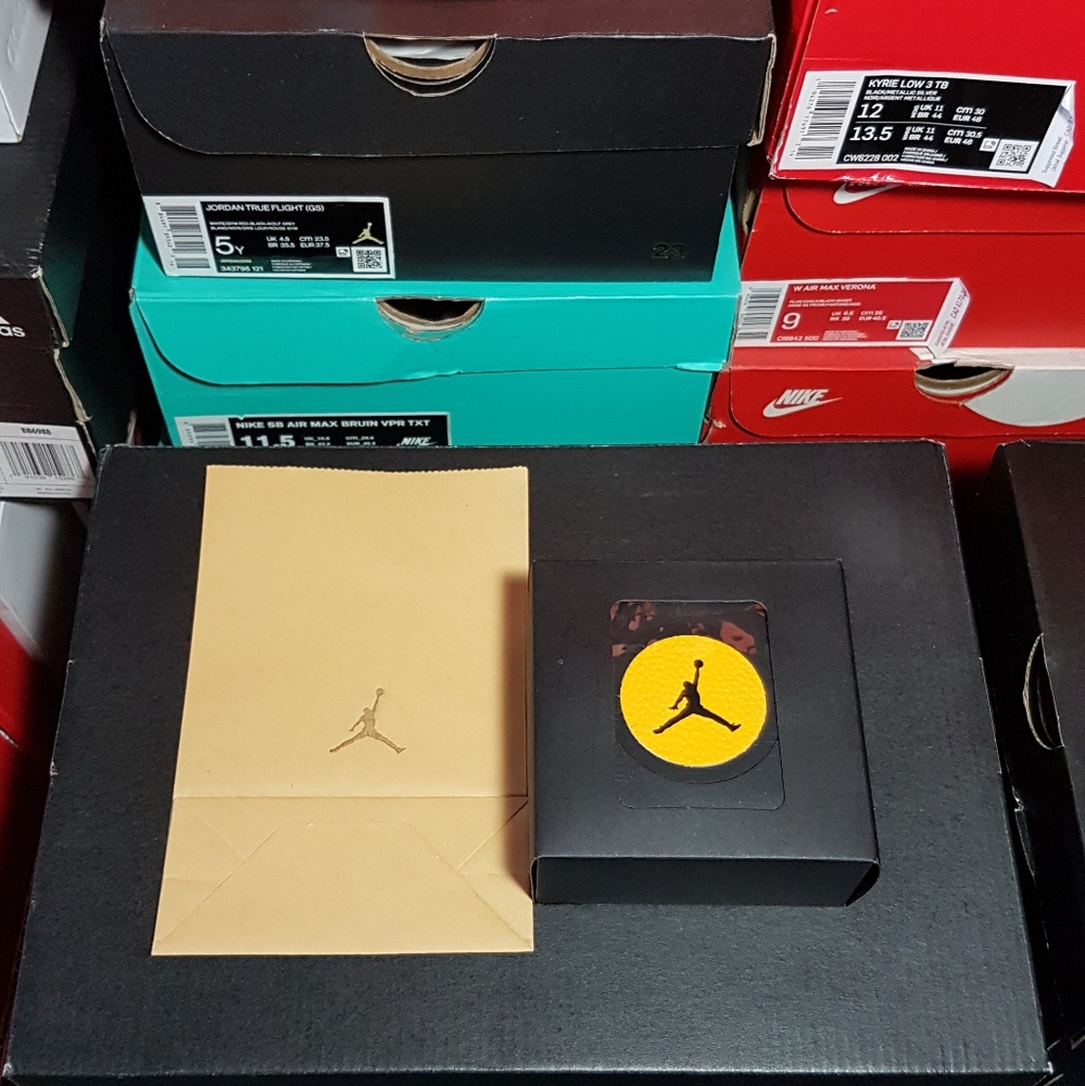 "CUSTOM MADE" Air Jordan Flight 23 Wireless Charger Brand New In Bag